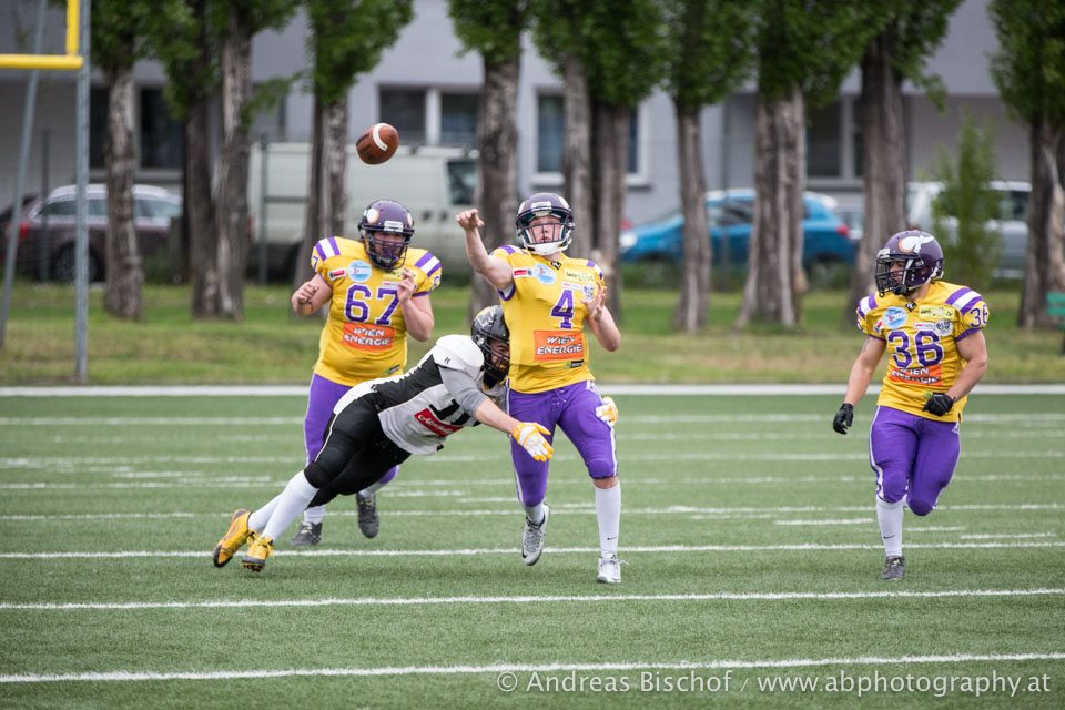 VIKINGS TEAMII QB LEO KOBER IM ESPN CAMP