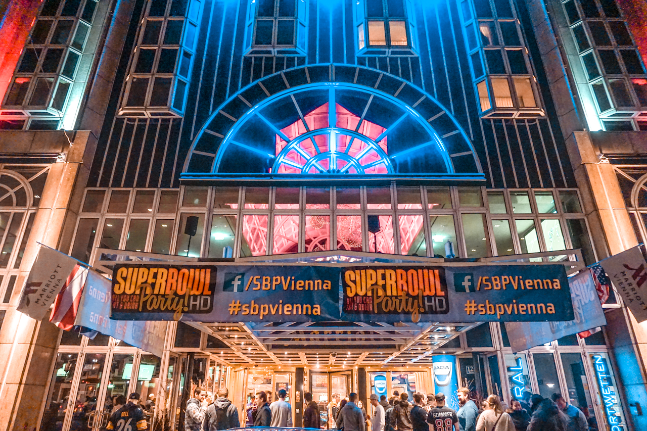 Die Super Bowl Party im Vienna Marriott Hotel